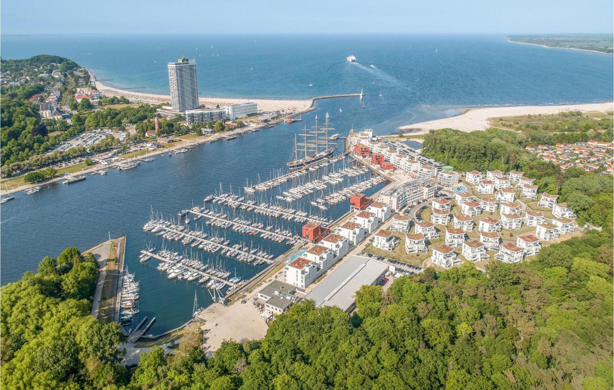 Duenenvilla Lubeck Bagian luar foto